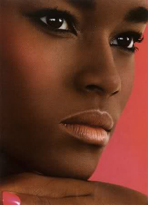 700_pfolio_makeupface